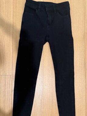 EUC American Eagle black skinny jeans 000 short